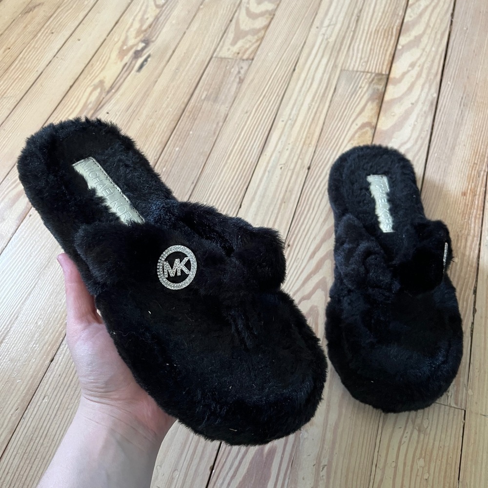 Michael Kors Slippers Womens Size 9 Black Faux Fur Thong Rhinestone MK Medallion